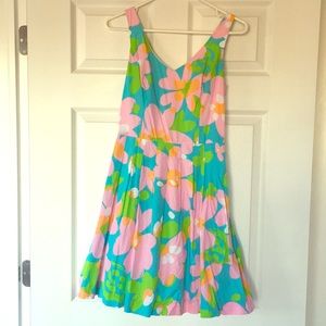 Lilly Pulitzer dress. Size 0. Great condition.